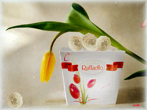 Рафаэлло с тюльпанами на 8 марта - с 8 Марта, gif, открытки