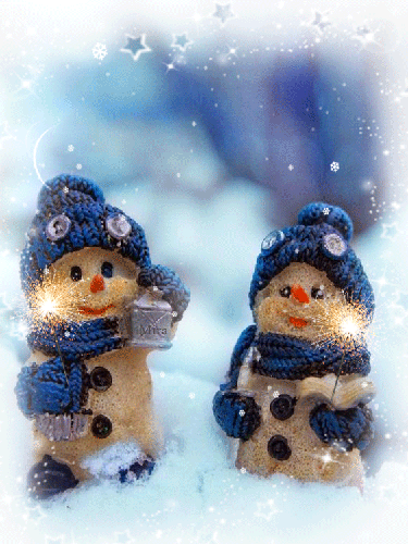 Снеговики с бенгальскими огнями - с Новым Годом 2023, gif, открытки